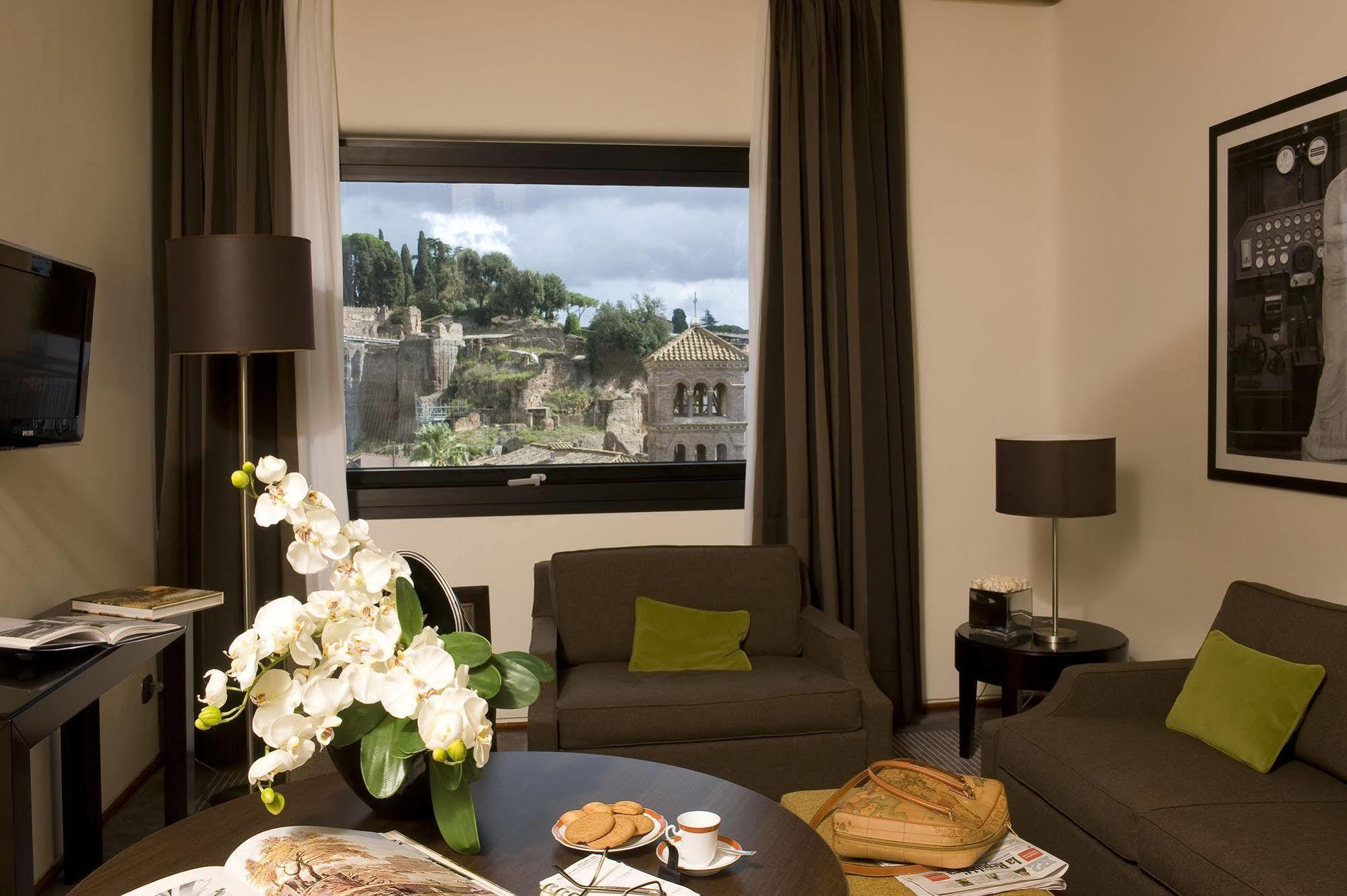 Palazzo Velabro, A Member Of Design Hotels Rome Bagian luar foto