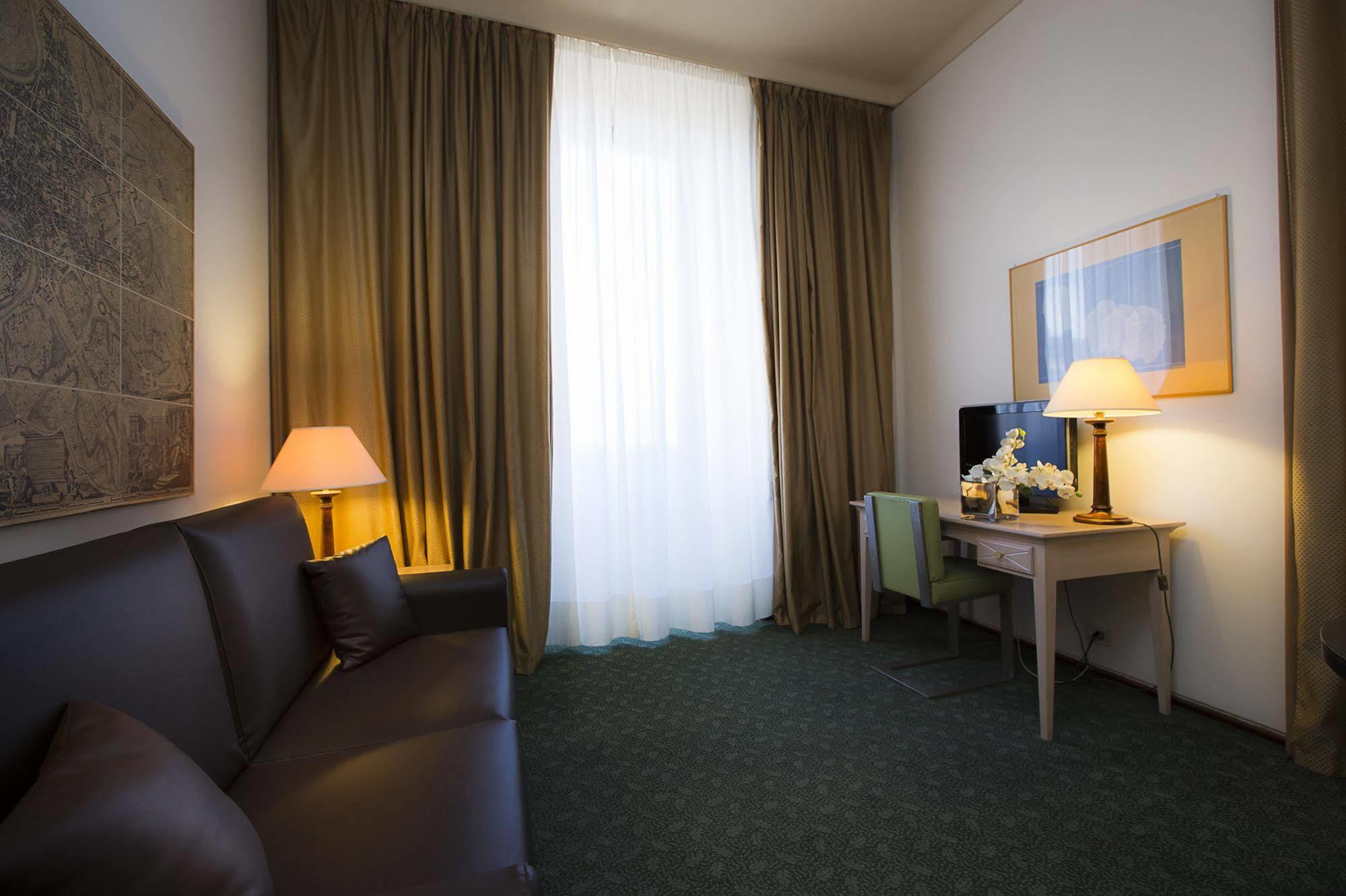 Palazzo Velabro, A Member Of Design Hotels Rome Bagian luar foto